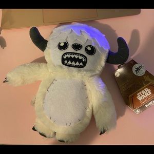 Star Wars galaxy’s edge talking Wampa plush toy